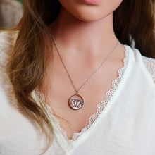 Charger l&#39;image dans la galerie, COLLIER Dame motif rond rose et blanc  ACIER INOXYDABLE STELLA MIA
