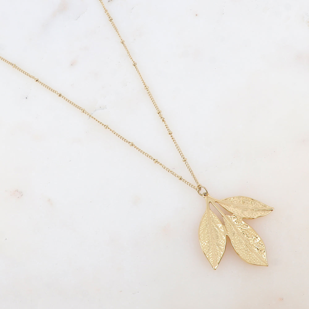 COLLIER Dame sautoir pendentif feuille