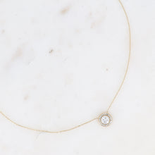 Charger l&#39;image dans la galerie, COLLIER Dame pendentif cristal rond BOHM

