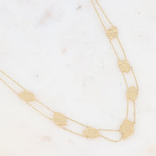 Charger l&#39;image dans la galerie, Collier double rangs avec pampilles géométriques martelées acier
