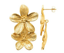 Charger l&#39;image dans la galerie, BOUCLES D&#39;OREILLES Dames pendantes  FLEURS ACIER DORE
