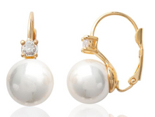 Charger l&#39;image dans la galerie, BOUCLES D&#39;OREILLES Dame Dormeuse perles imitation + 1 oxyde PLAQUE OR
