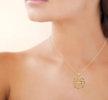 Charger l&#39;image dans la galerie, Collier dame pendentif rond et ajouré PLAQUE OR
