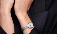 Charger l&#39;image dans la galerie, MONTRE Dame  Juliette Braided Mesh White Sunray Silver  DANIEL WELLINGTON DW00100884
