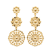 Charger l&#39;image dans la galerie, BOUCLES D&#39;OREILLES Dame pendantes avec ronds ajourés  PLAQUE  OR
