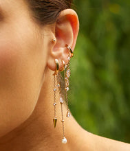 Charger l&#39;image dans la galerie, BOUCLES D&#39;OREILLES Dame &quot;Zya&quot; ZAG SEL26928-01WHT
