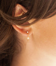 Charger l&#39;image dans la galerie, BOUCLES D&#39;OREILLES Dame &quot;Dresden&quot; ZAG SEM26793-01WHT
