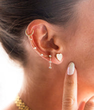 Charger l&#39;image dans la galerie, BOUCLES D&#39;OREILLES Dame &quot;AGEHA&quot; ZAG SEX26988-00WHT
