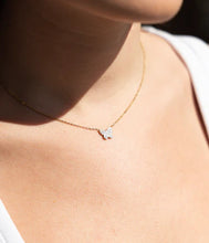 Charger l&#39;image dans la galerie, Collier Femme Logan papillon oxydes acier doré ZAG SNS26971-01WHT
