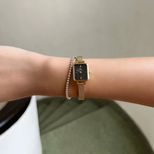 Charger l&#39;image dans la galerie, MONTRE Dame Quadro Mini Evergold Onyx DANIEL WELLINGTON DW00100652
